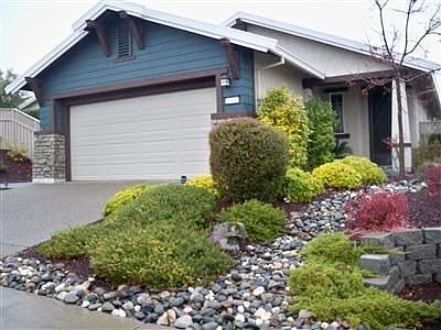 2nd image of 404 Plover Ct