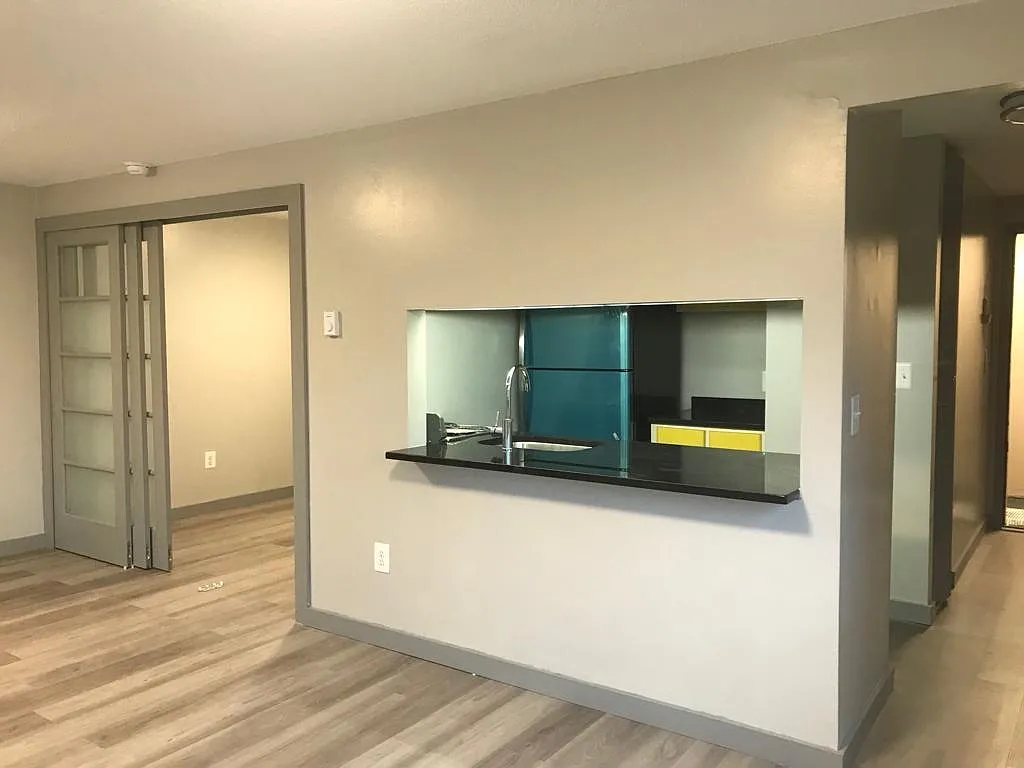 1 bed, $1,350 — Photo 4
