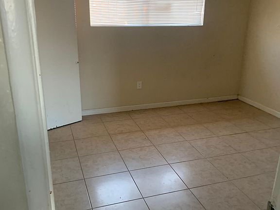 4th image of 82877 Wilson Ave #A
