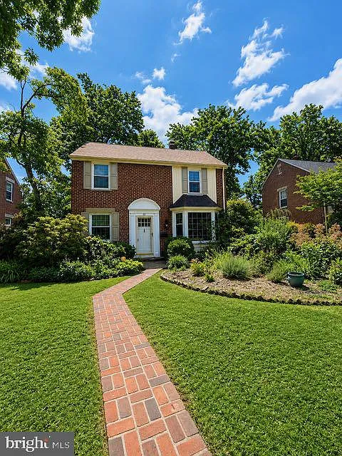 3 bed, 1800 sqft, $2,650 — Photo 2