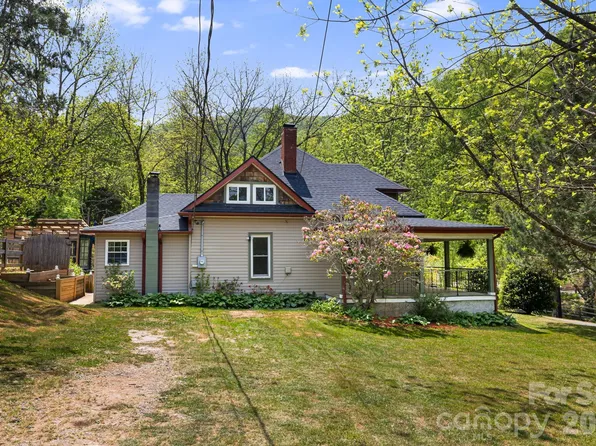 47 Saw Branch Rd, Candler, NC 28715