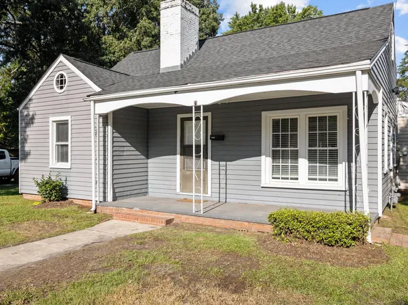 109 N Eastern St, Greenville, NC 27858