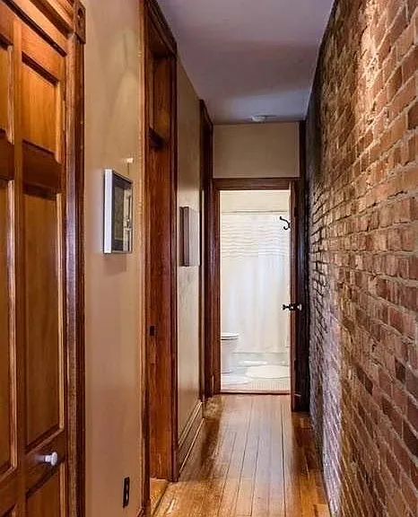 6 Perry St #5 — Photo 3