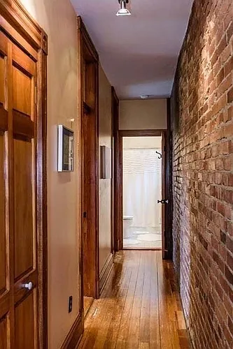 6 Perry St Photo 1