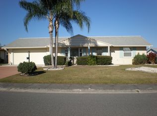 1521 Allegheny Dr, Sun City Center, FL 33573