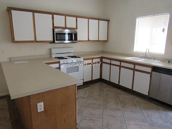 3rd image of 1643 Otto Merida Ave