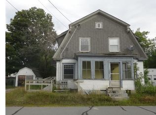 20 Brown St, Mexico, ME 04257