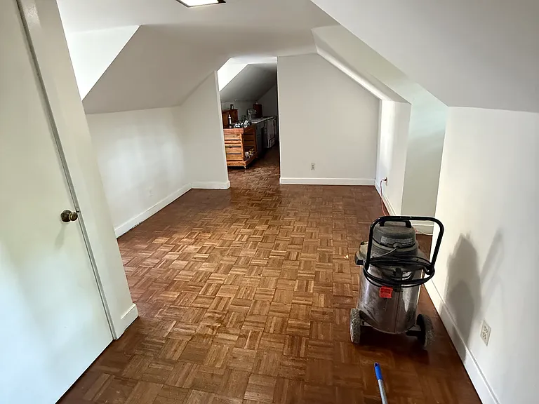 4602 Grove Ave #5 — Photo 3