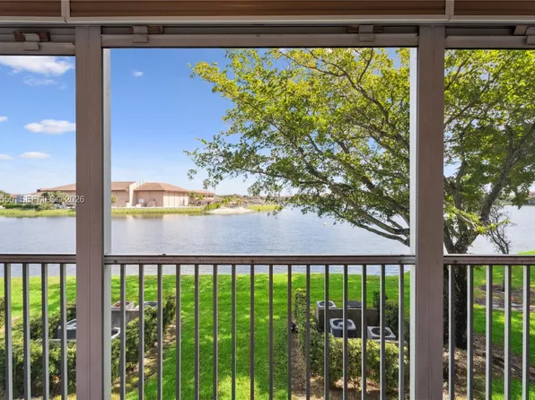 1301 SW 134th Way APT 213B, Pembroke Pines, FL 33027