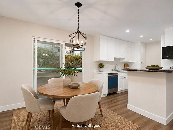 5th image of 5320 Zelzah Ave APT 201