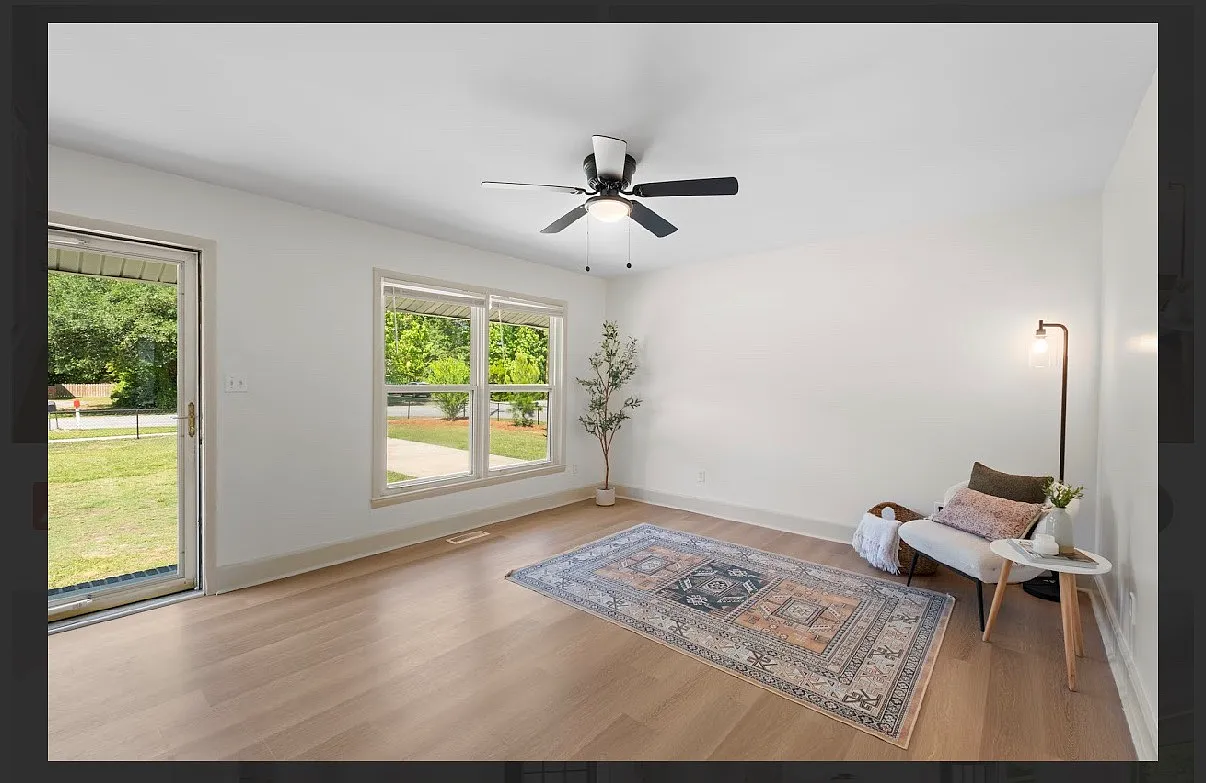 3 bed, 1356 sqft, $2,500 — Photo 2