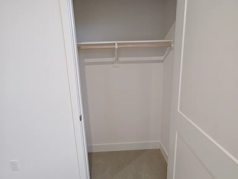 Alchemy Cir — Photo 5