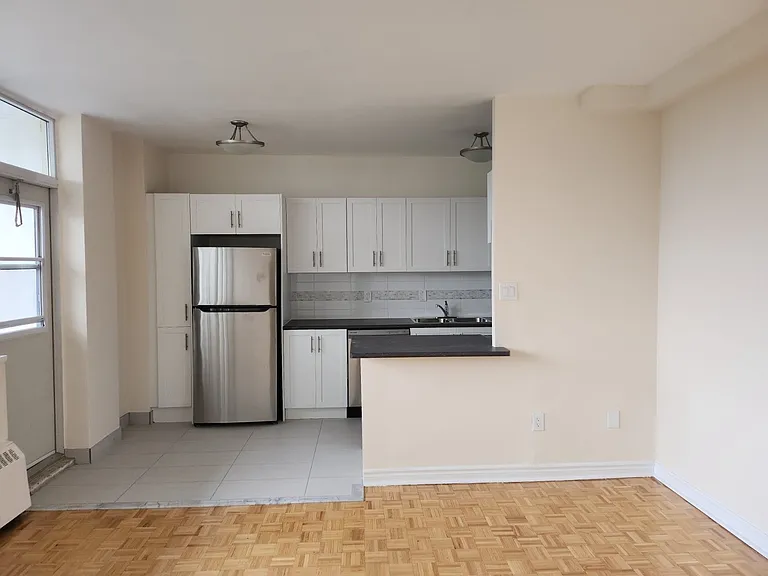 45 Oakmount Rd — Photo 12
