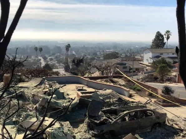 572 Skyline Dr, Ventura, CA 93003