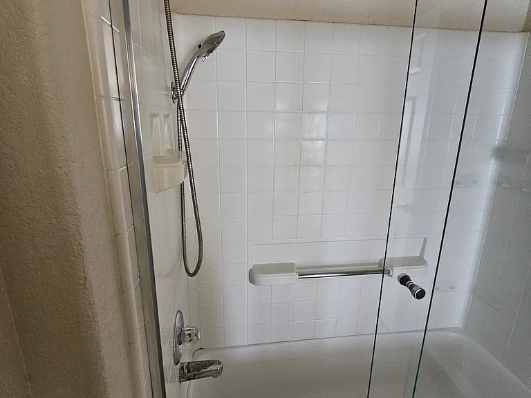 1435 S Galena Way #203 — Photo 14