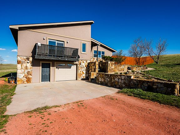 2nd image of 25 Camino Vista Montana