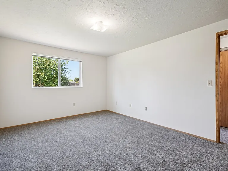 Ridgeland Apartments — Photo 22