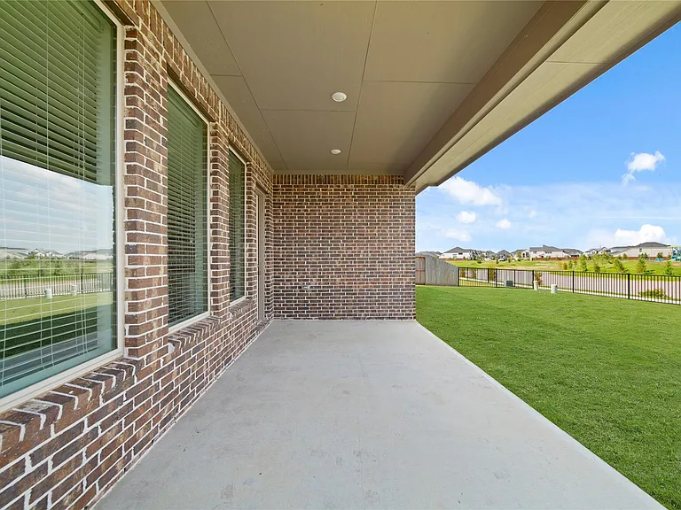 4535 Windmill Landing Ln — Photo 39