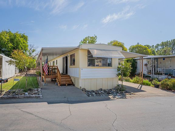 2nd image of 11 Casa Grande Dr