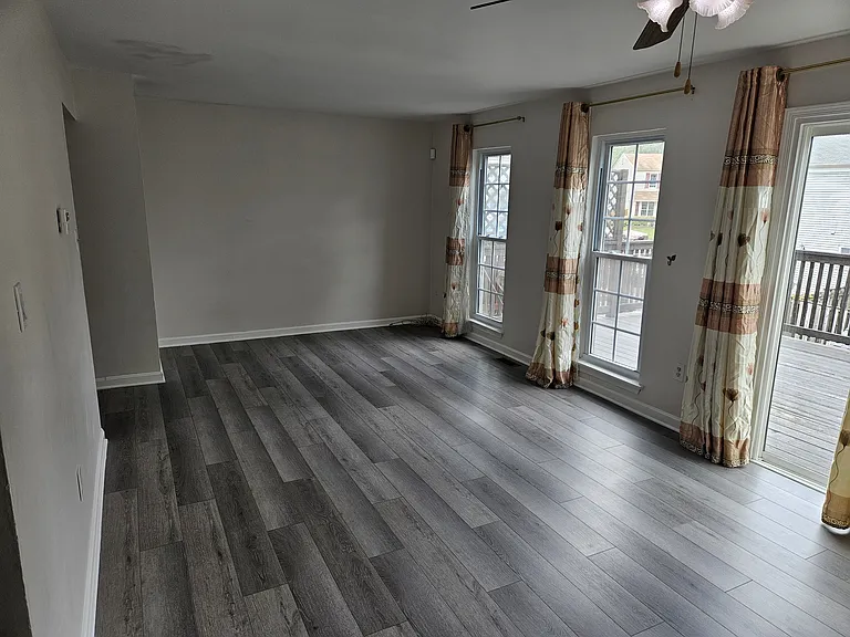 2918 Madeira Ct — Photo 22