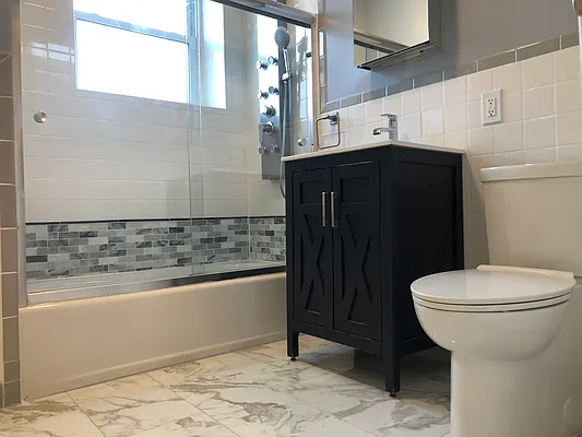 Rented by EXR | media 7