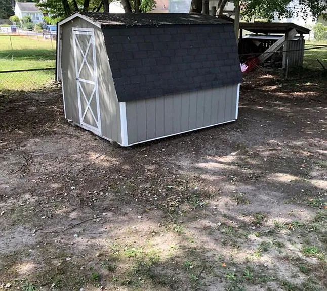 1608 Barberry Ln — Photo 11
