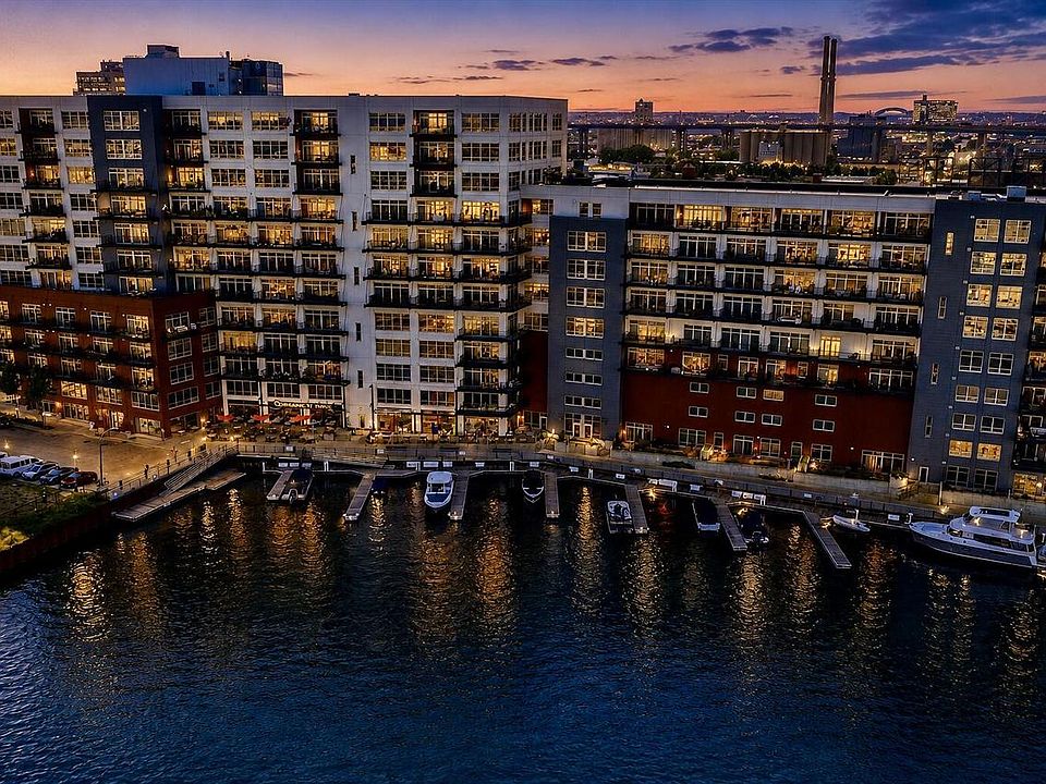 1st image of 106 W Seeboth STREET #920