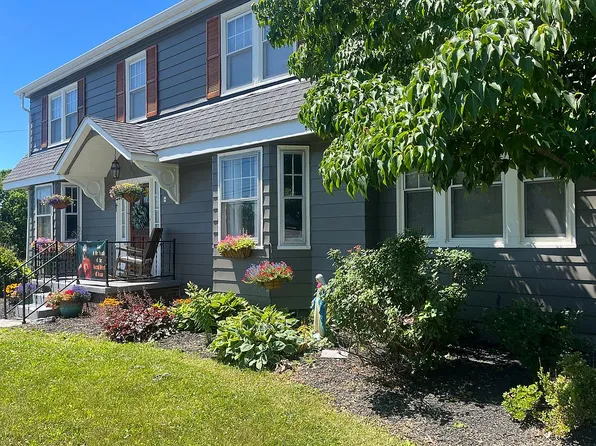 150 N Harrisburg St, Oberlin, PA 17113
