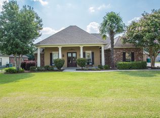 114 Wise St, Broussard, LA 70518