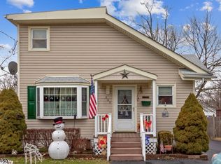403 Rutherford Ave, Franklin, NJ 07416