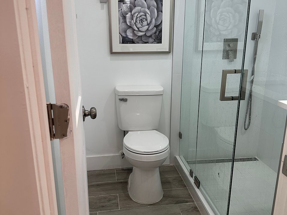 2nd image of 1491 W 30th St #1-3
