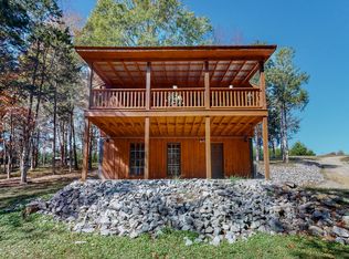 17 Mann Rd, Flintville, TN 37335