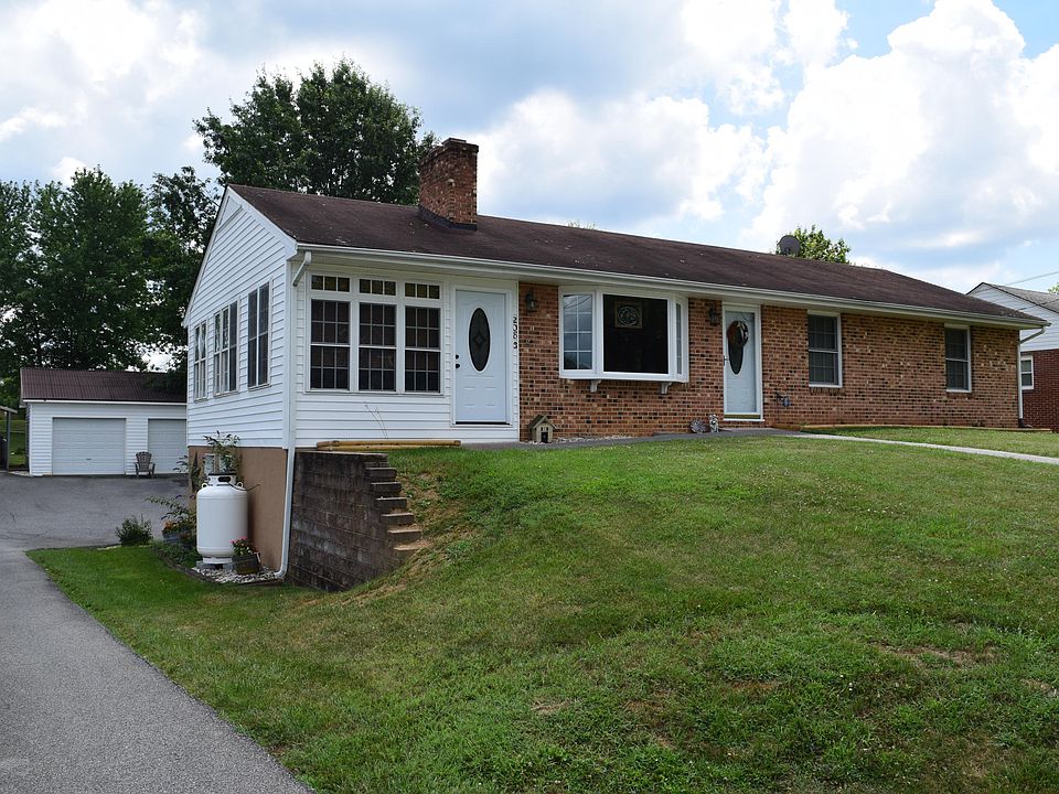 1st image of 2085 Geneva St