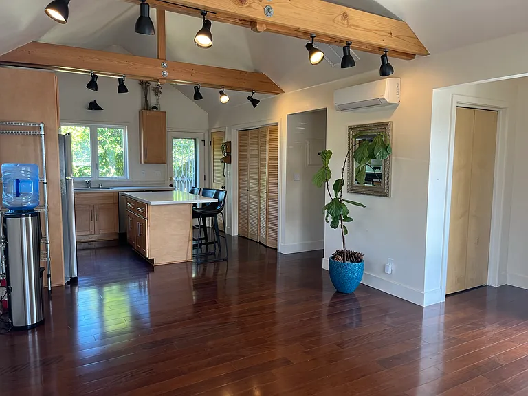 453 Ashton Ave — Photo 13