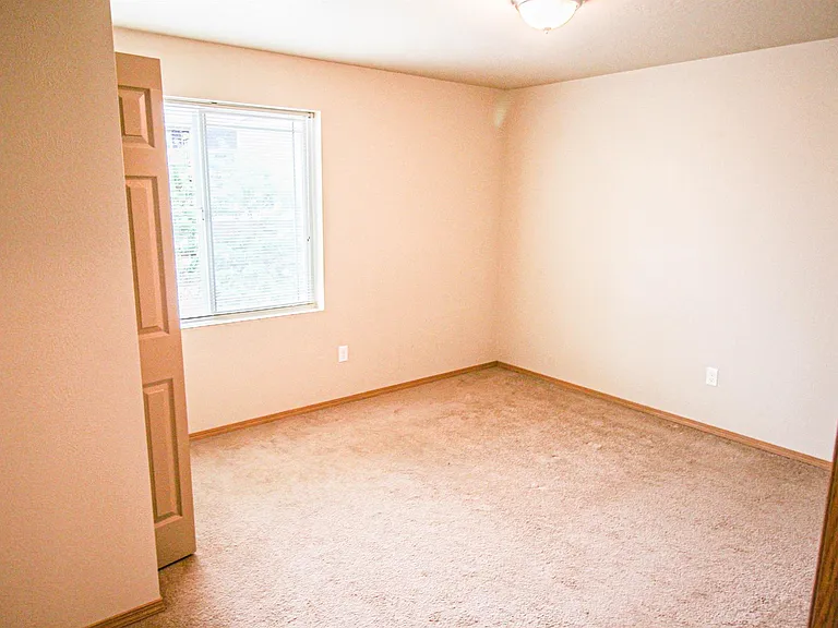 Tyson Vance Apartments — Photo 7