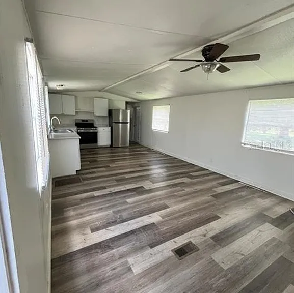 3245 E Main St #2 — Photo 2