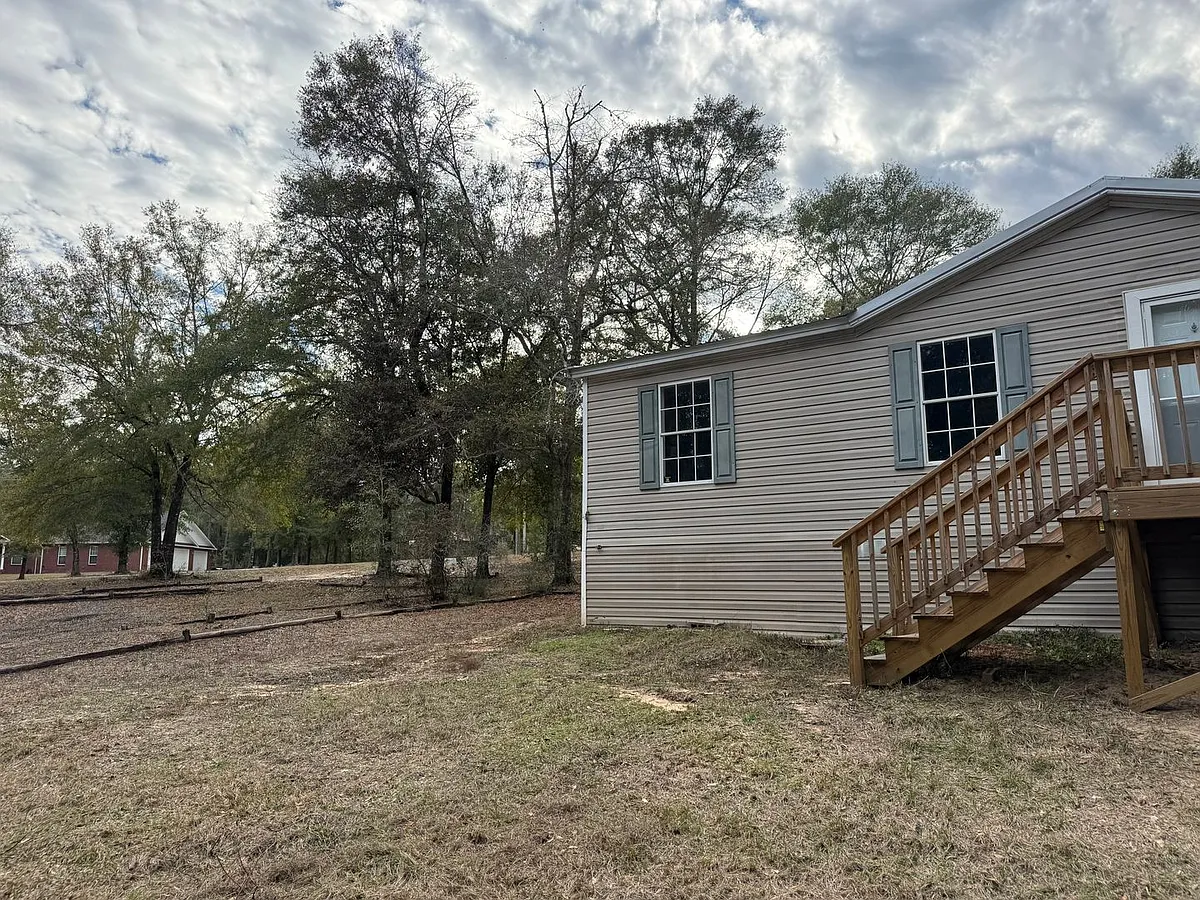 Building Photo - 1153 Country Living Rd