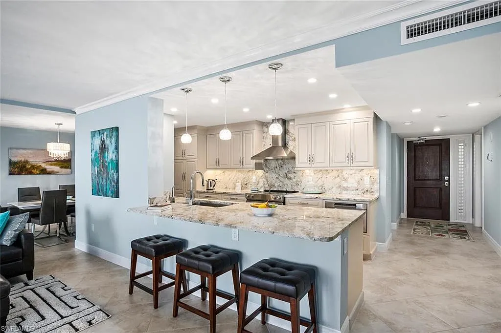 2 bed, 2.0 bath, 1562 sqft, $15,000 — Photo 3