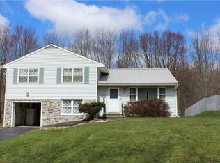 23 Kay Pat Dr, Phoenix, NY