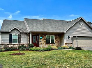 514 Stoney Run Rd, Pottsville, PA 17901