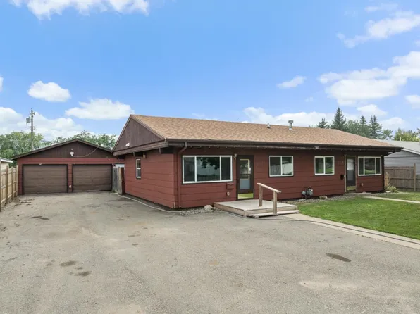 2517 2nd Ave SW, Minot, ND 58701