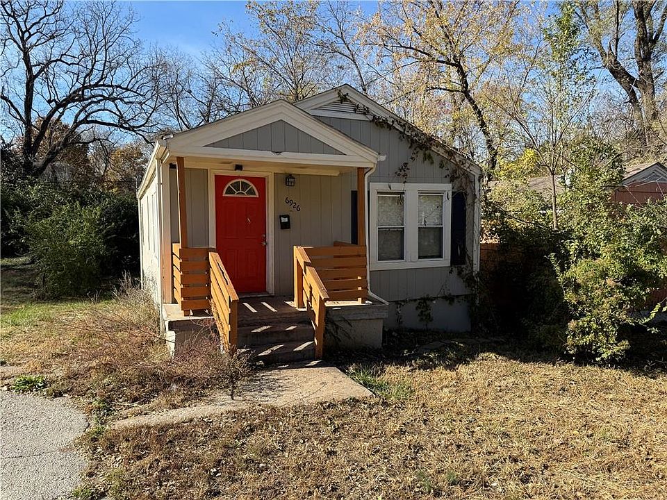 1st image of 6926 College Ave