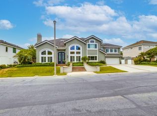 6572 Horseshoe Ln, Huntington Beach, CA 92648