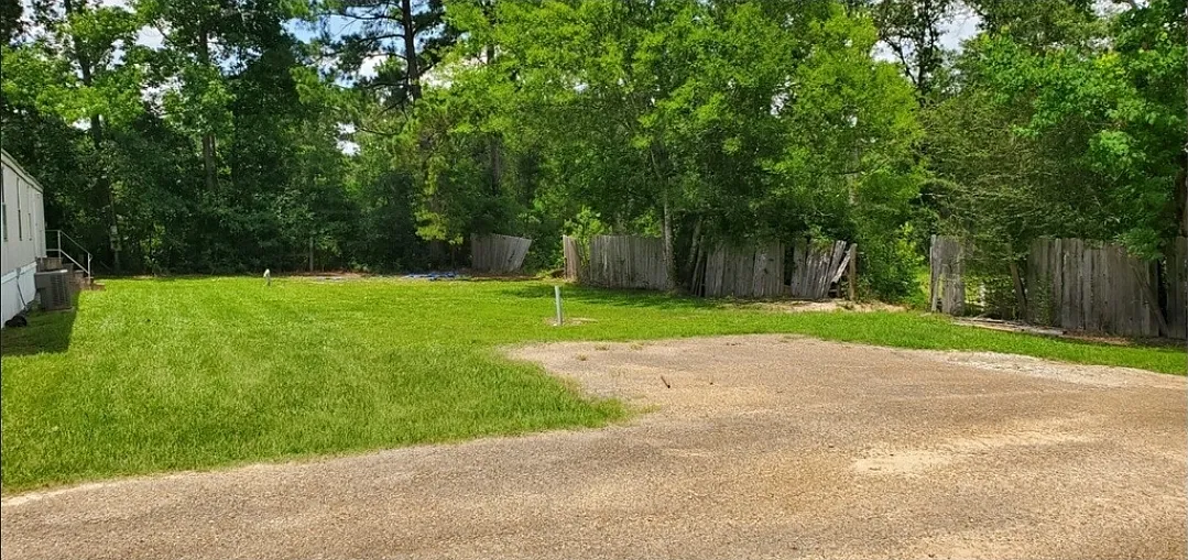 1422 FM 706 - 41 — Photo 1