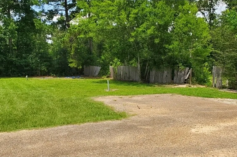 Lot picture with septic and electric hookup