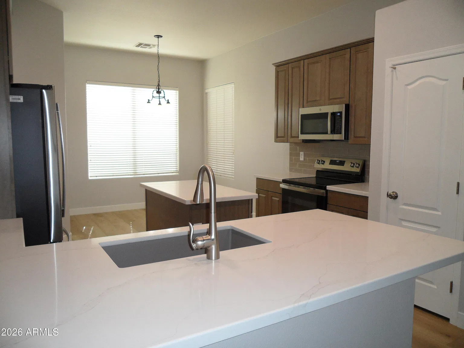 3 bed, 2.0 bath, 1573 sqft, $2,250 — Photo 4