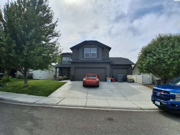 2935 Woodland Pl, Richland, WA 99352