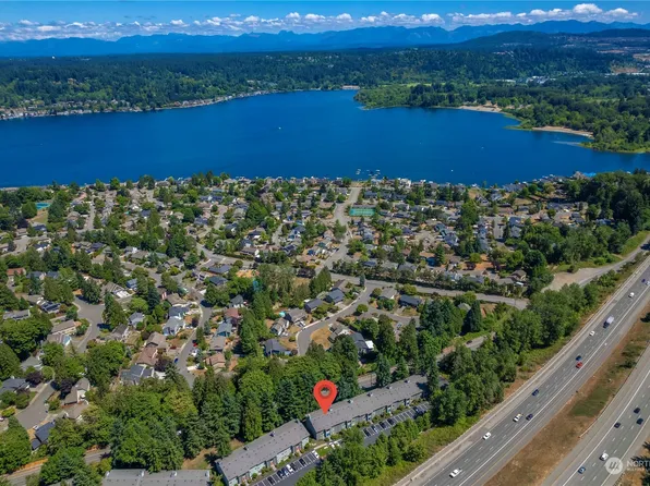 4737 W Lake Sammamish Parkway SE #A302, Issaquah, WA 98027