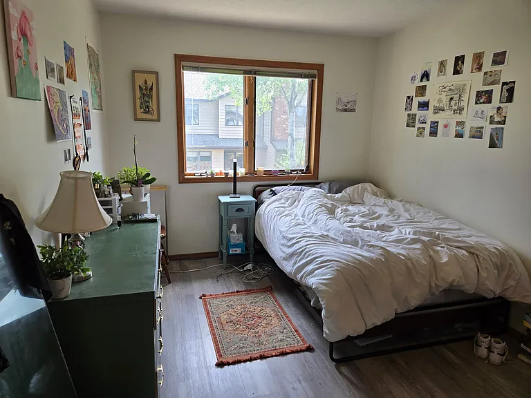 1712 W Olive St #45-1 — Photo 10