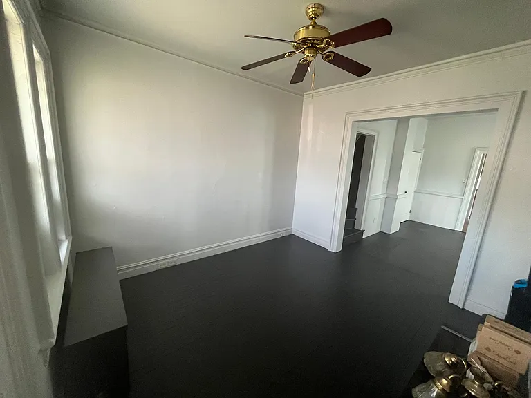 335 S Main Ave — Photo 5